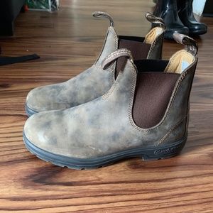 Blundstone Boots Women's Size 9